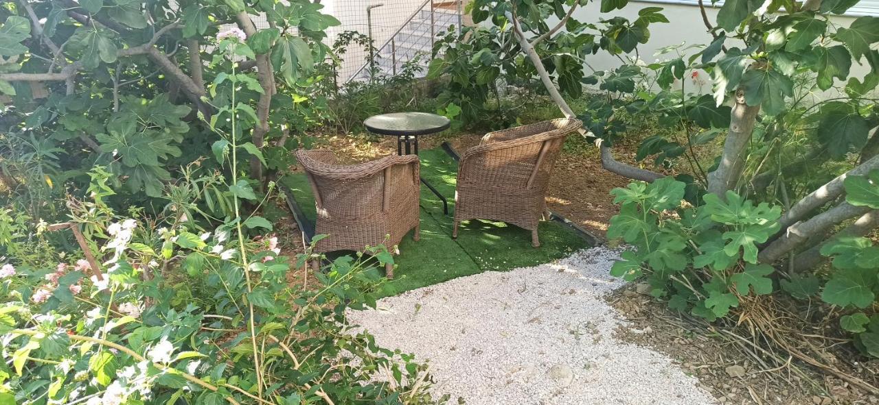 Maris Full Apartment With Roof Garden Access キオス エクステリア 写真